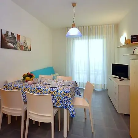 Hotel Bright In - Beahost 3*
